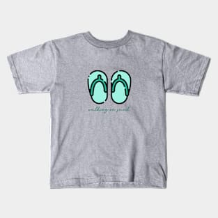 Walking on sand Kids T-Shirt